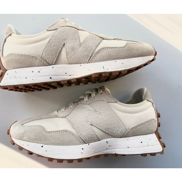 New Balance 327 Shoes Womens Size 9 Turtledove Tan Suede Sneaker WS327SO - Picture 7 of 10